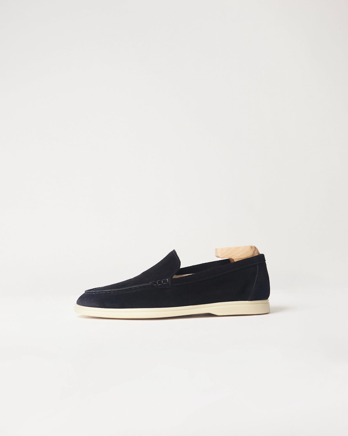 Berwick Flex Walk Plain Loafer 195 Go Rain Janus Suede Black leather shoes side view