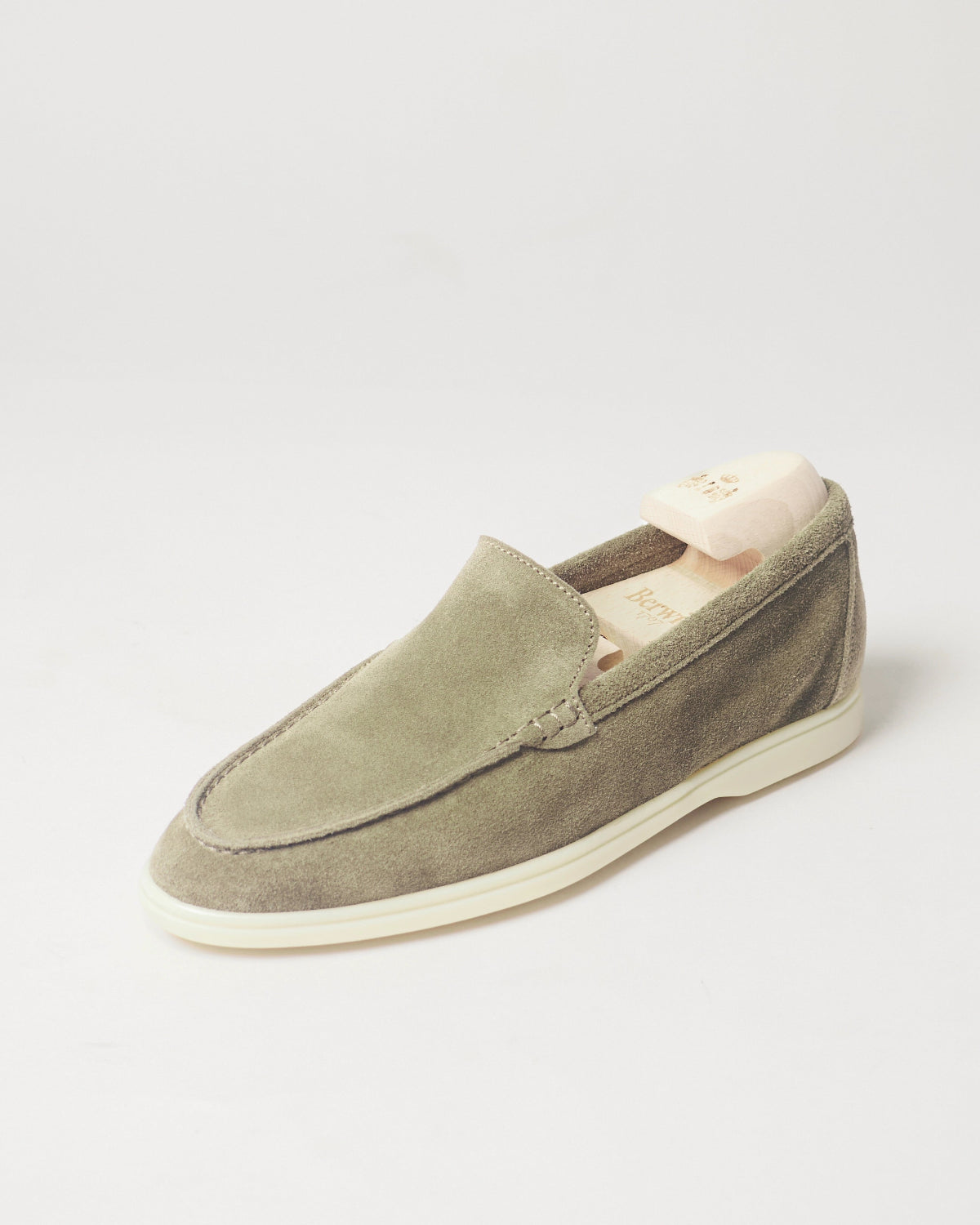 Berwick Flex Walk Plain Loafer 195 Go Rain Janus Suede Quercia single shoe front angle view