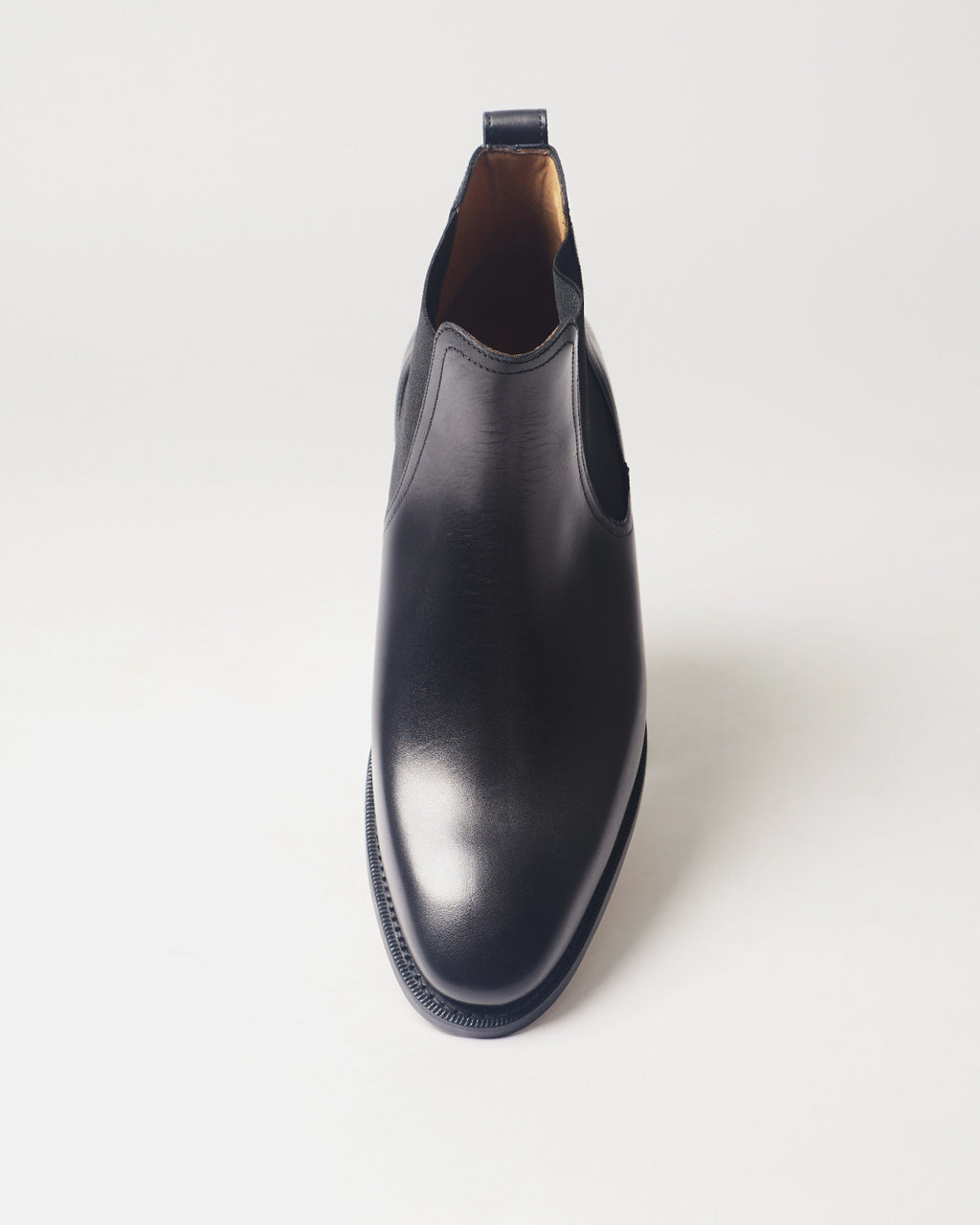 Berwick Chelsea Boot 376 Box Calf Black Elastico Black leather boot front view