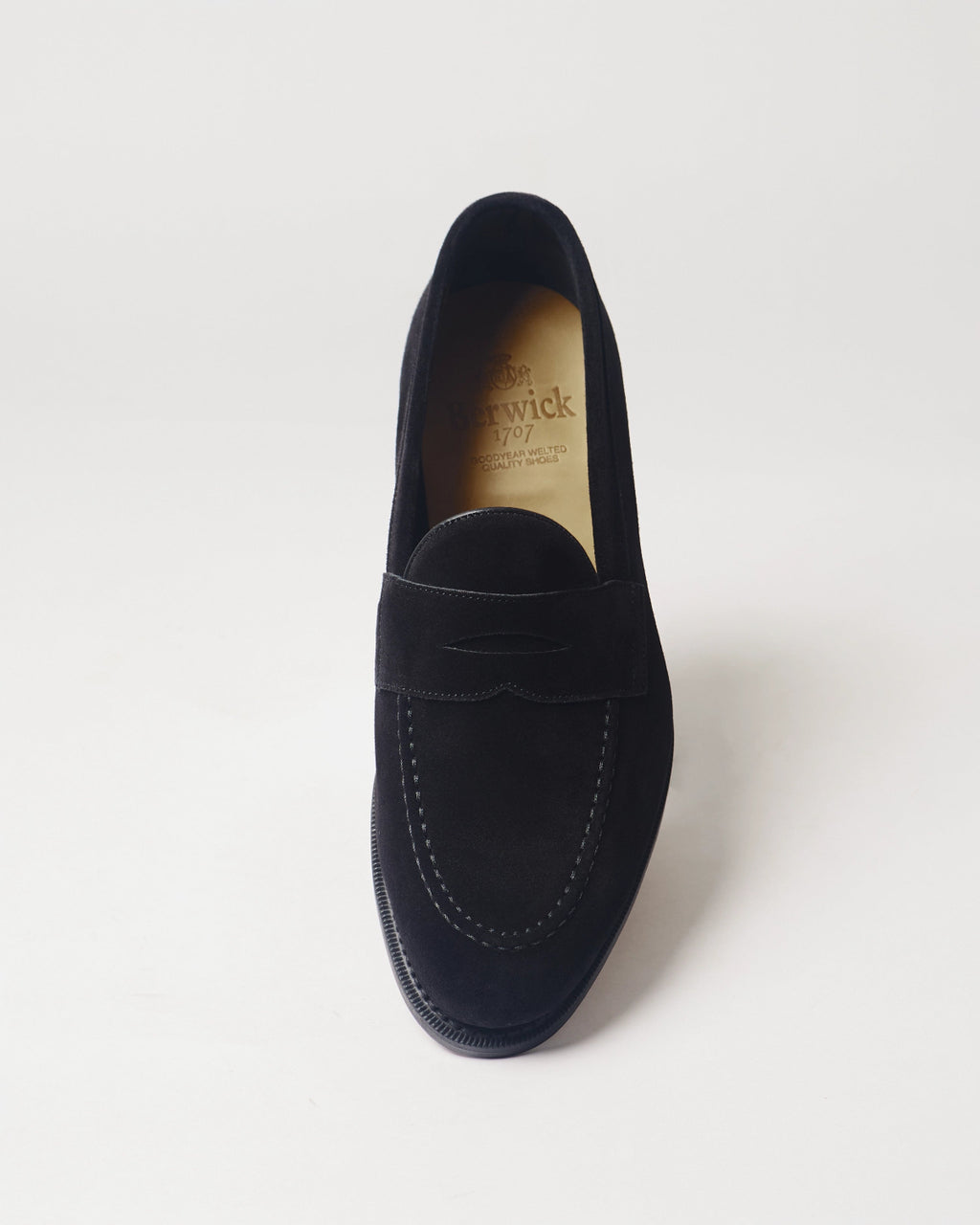 Berwick Penny Loafer 5138 Go Rain Suede Black shoe front view