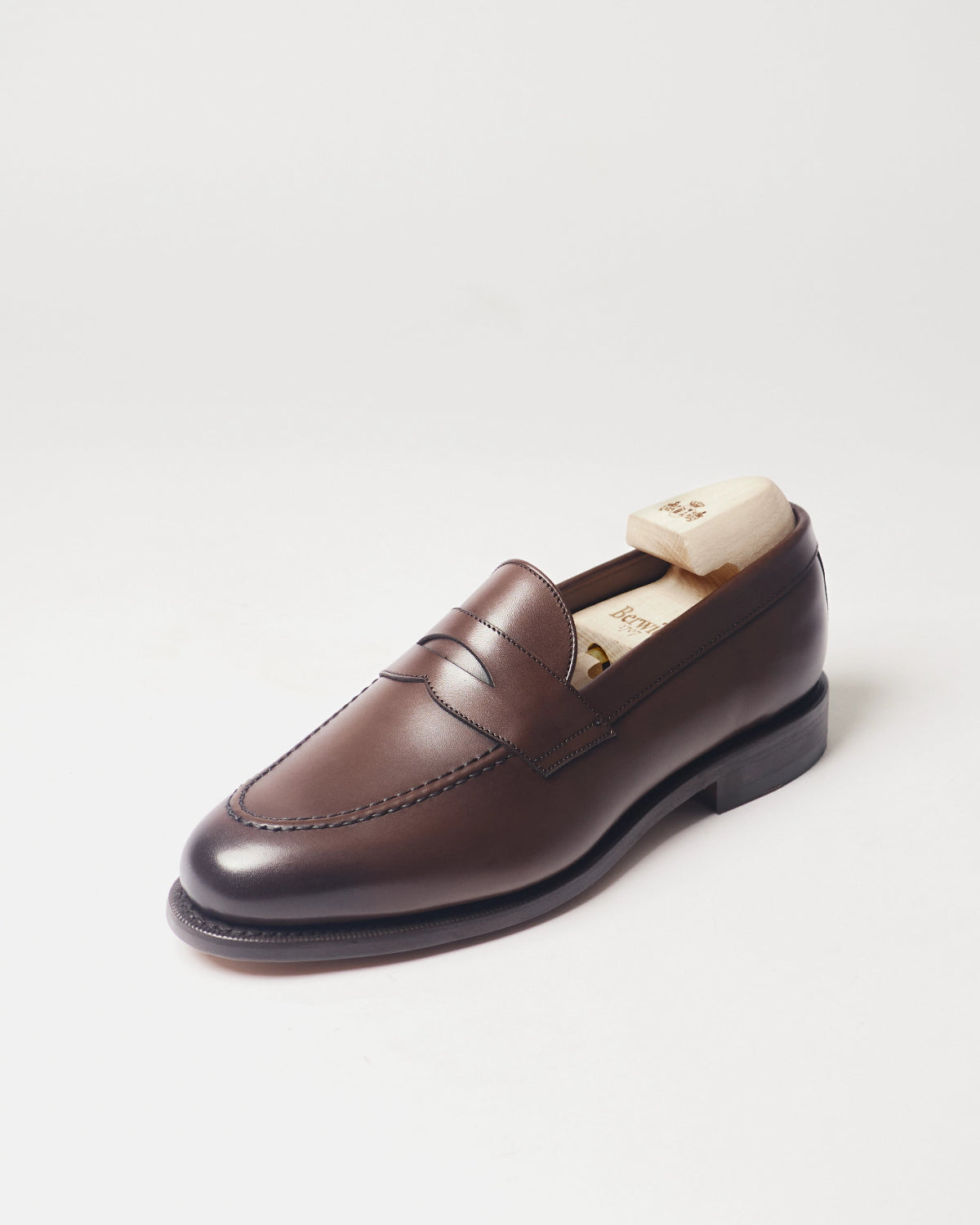 Berwick Penny Loafer 5138 Nomera Dark Brown smooth leather single shoe front angle view