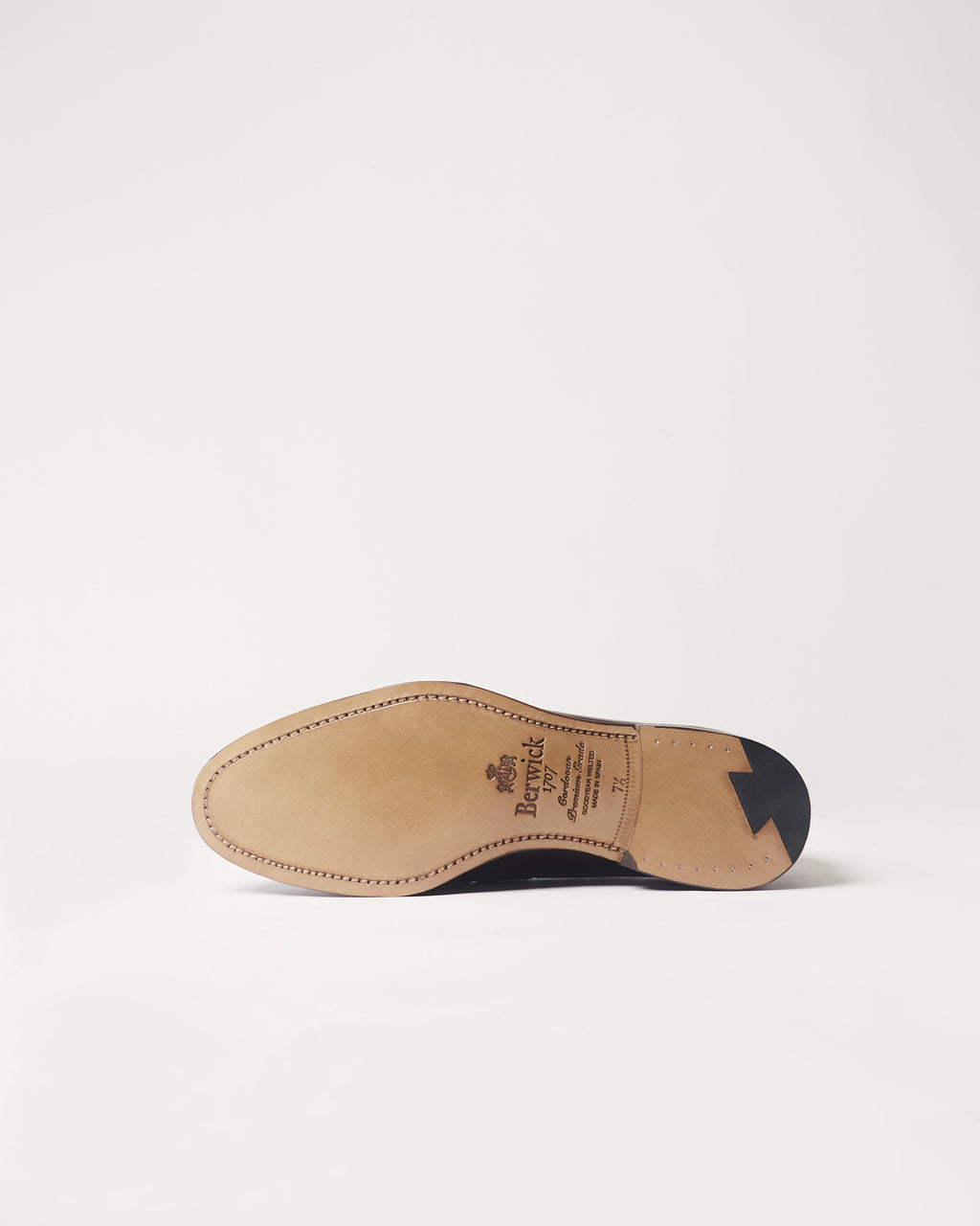 Berwick Tassel Loafer 5139 Cordovan Rocado Dark Brown shell cordovan leather shoe leather outsole view