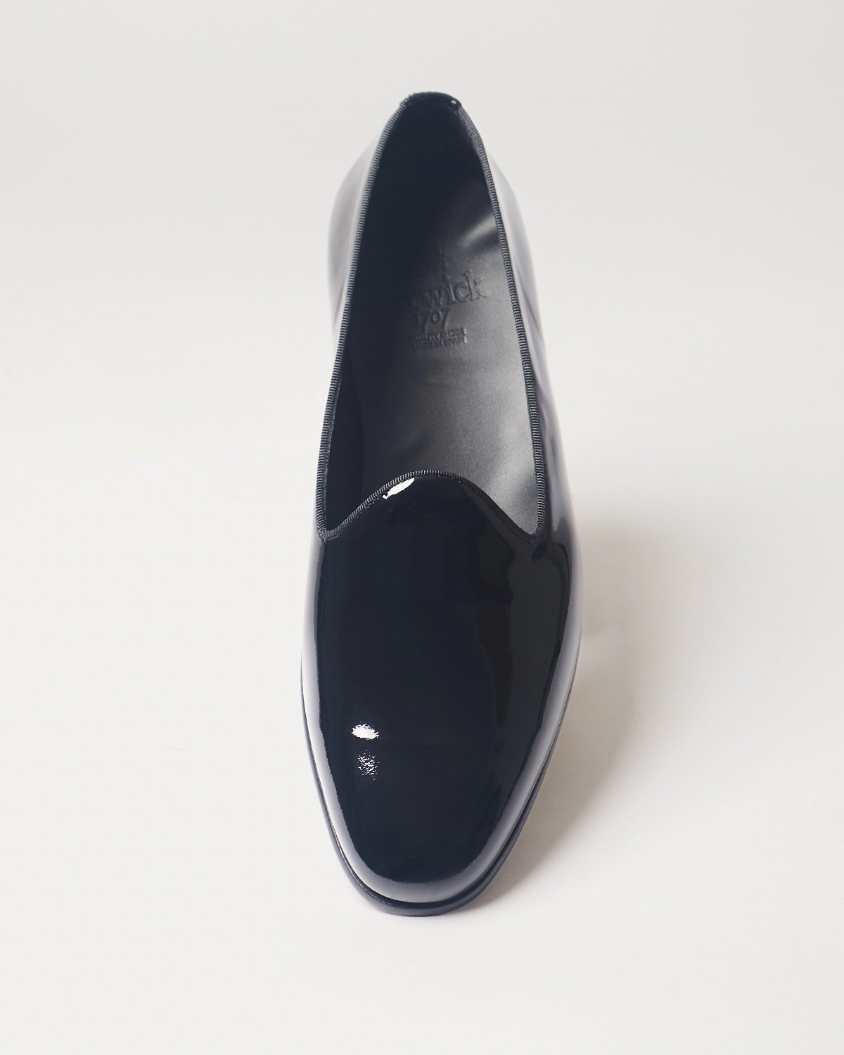Berwick Slip On 5198 Charol Black patent leather shoe front view