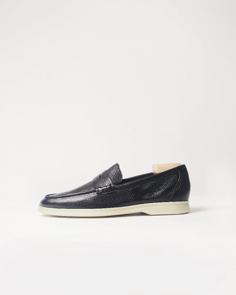 Berwick Flex Walk Penny Loafer 5371 Loan Black grained leather shoes side view