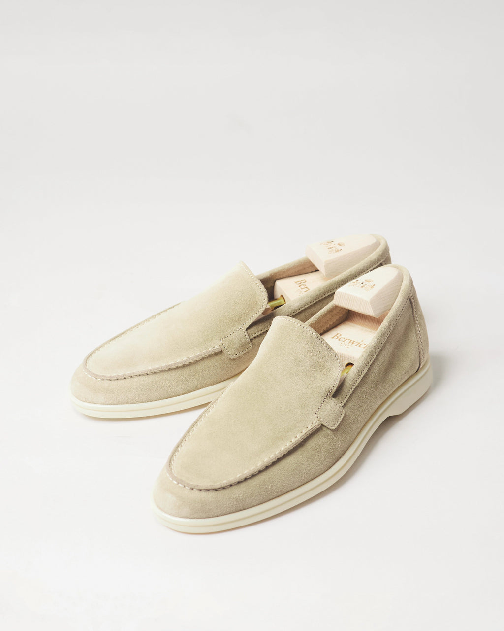 Berwick Flex Walk Loafer 5542 Go Rain Janus Suede Sughero leather shoes pair front angle view