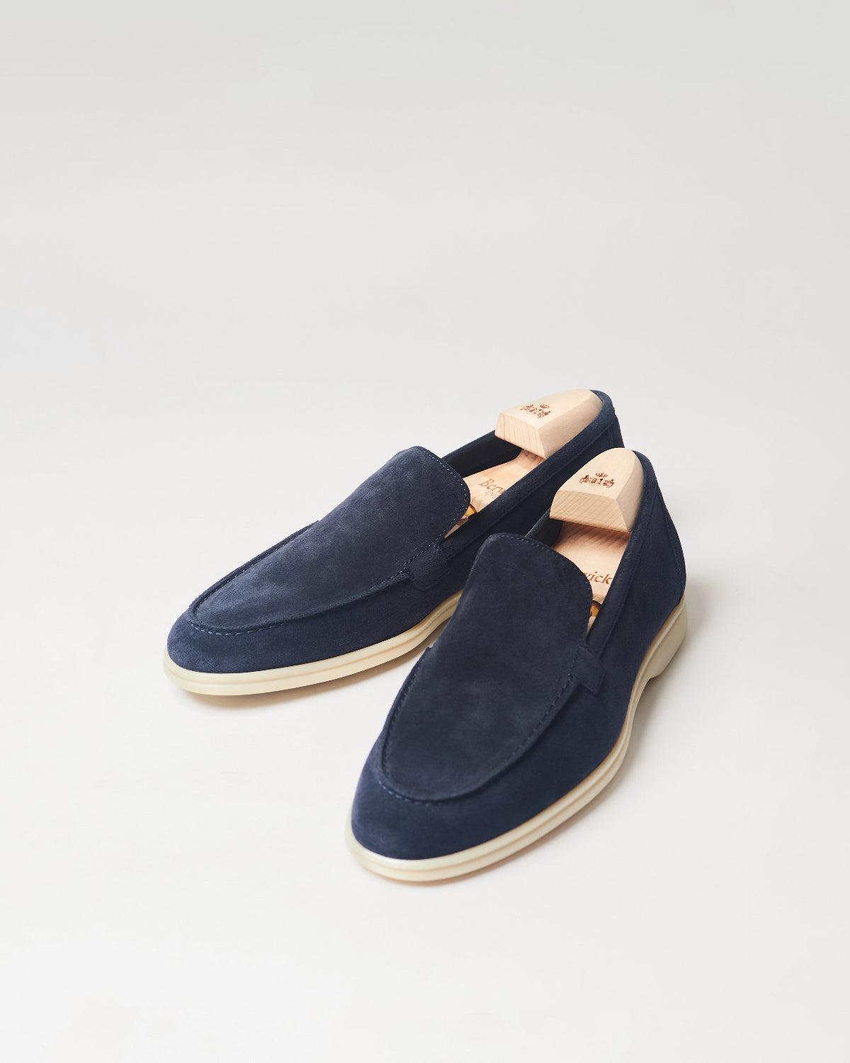 Berwick Flex Walk Loafer 5542 Repello Suede Gum Oil Baltic single shoe front angle view